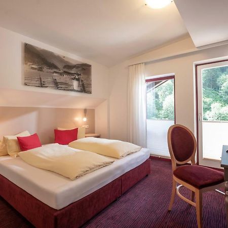 Alpenrose Hotel-Garni ゲルロス エクステリア 写真