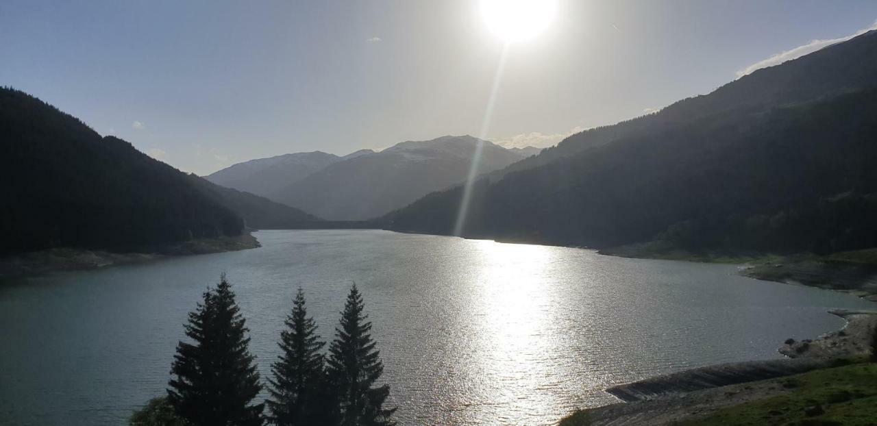 Alpenrose Hotel-Garni ゲルロス エクステリア 写真